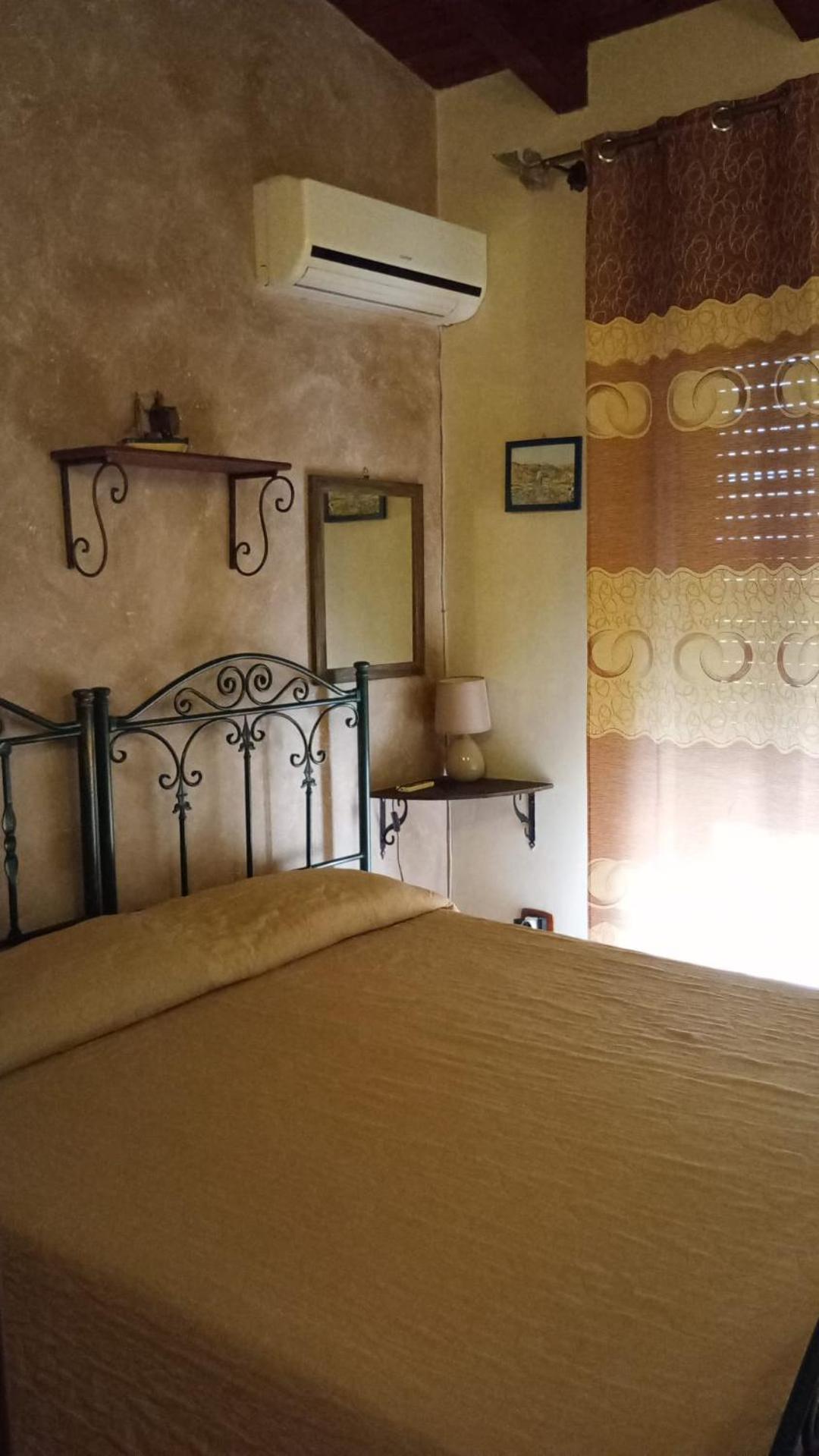 레알몬테 La Bianca Scogliera B&B 외부 사진