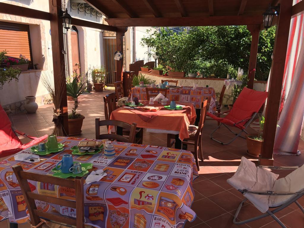 레알몬테 La Bianca Scogliera B&B 외부 사진