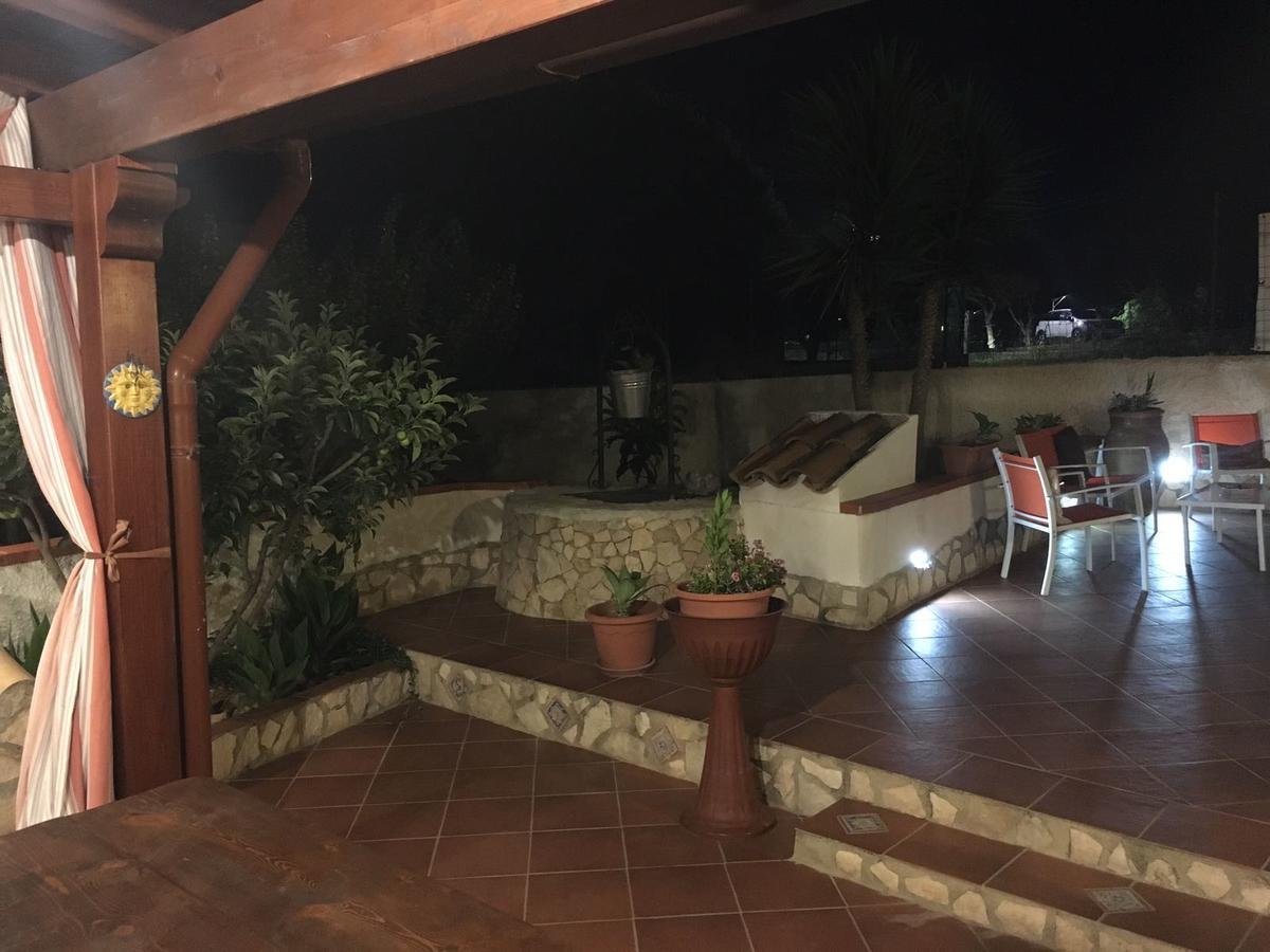 레알몬테 La Bianca Scogliera B&B 외부 사진
